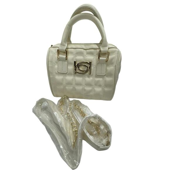 Bebe Maia White Quilted Crossbody Hand Bag - Picture 2 of 13